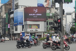 Quảng cáo màn hình LED Ngã sáu Phù Đổng