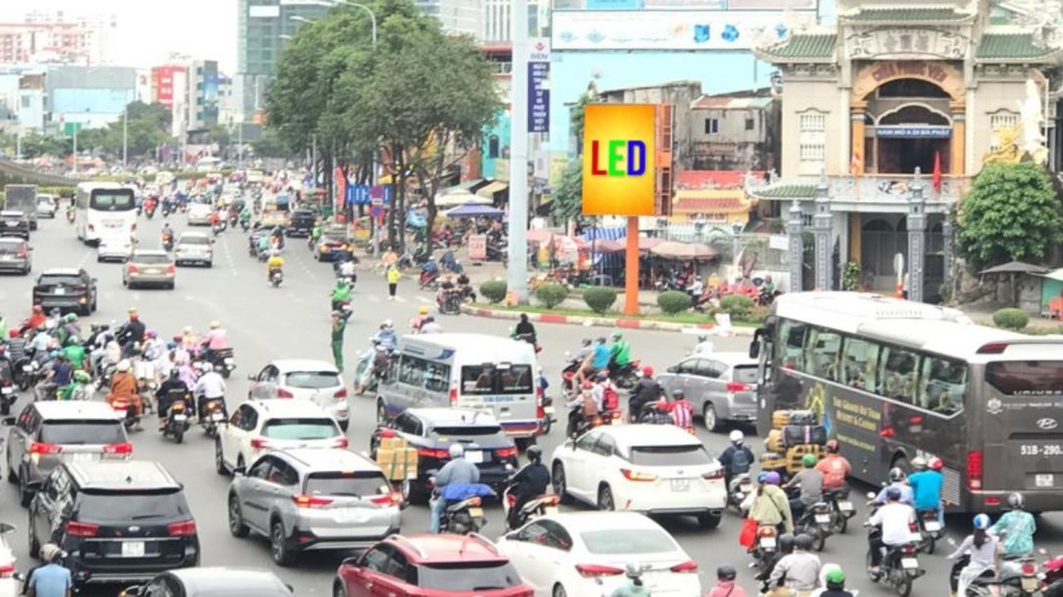 LED Ngã tư Hàng Xanh